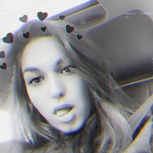 Meet your Posher, Eliana